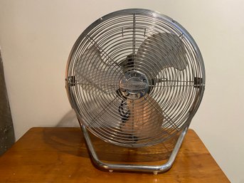 Lakewood Large Three Speed Fan