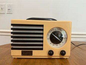 Crosley CR5 Collectible Radio