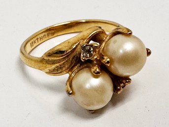 A Vintage Pearl Ring In 18K Gold Setting Size 8