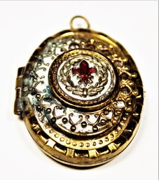 Larger Size Gold Tone Locket Pendant With Enamel (gold Tone Fading)