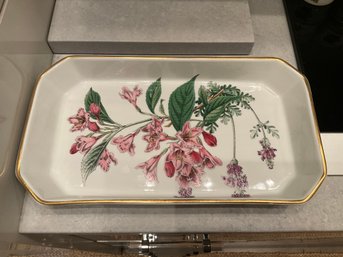 Spode Stafford Flowers Weigela & Lavender Baking Dish