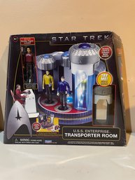 Star Trek U.S.S. Enterprise Transporter Room With Scotty Action Figure