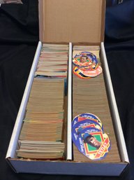 2 Row Box Filled With Assorted Baseball Cards - M