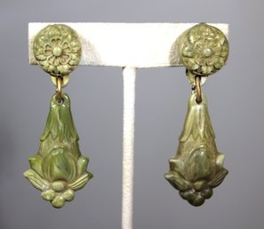 Pair Of Art Deco Green Bakelite Plastic Era Dangle Earrings Clips Pendants