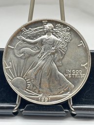 1991 Liberty One Dollar ,1 Oz Silver. Very Good Condition.