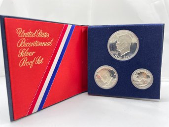 U.s Bicentennial Silver Proof Set Of 3 Coins W/COA.