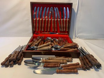 Vintage Wood Handle Stainless Service For 12 Plus Extras In Nice Box