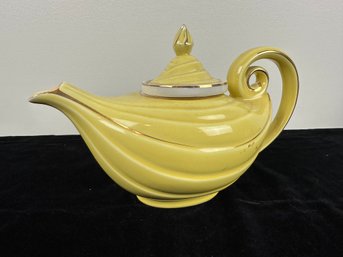 Hall Yellow 6 Cup Tea Pot