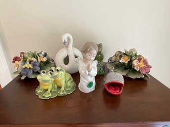 A LLADRO, TWO CAPODIMONTE CANDLESTICKS, AND VARIOUS PORCELAINS