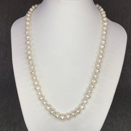 Very Pretty Genuine Cultured Baroque Pearl Necklace With Sterling Silver Clasp - Brand New - Never Worn