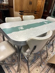 Great Vintage Porcelain Table And 6 Chairs