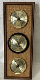 Fine Vintage Mid Century Modern Modern SELSI Weather Station- Rattan And Wood Case