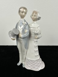 Lladro Wedding Couple Figurine