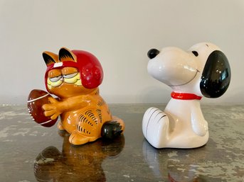 Vintage 1960s & 80s Snoopy & Garfield Banks