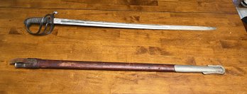 ORIGINAL CIVIL WAR ERA LIGHT CAVALRY SWORD 33' Slightly Curved Blade & Steel/wood Scabbard