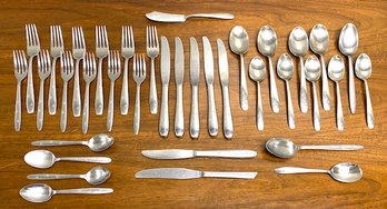 36 Pieces Of Vintage Atomic Star Stainless Flatware