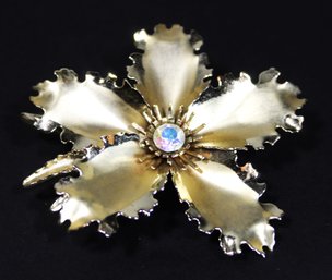 Vintage Gold Tone Rhinestone Flower Power Brooch