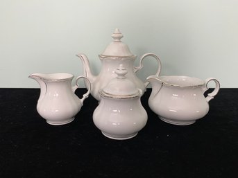 Vintage Bavaria Vohenstrauss Johann Seltmann Porcelain Teapot Set