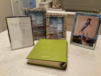 Photo Frames Set