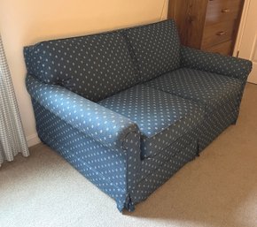 Great Condition Loveseat