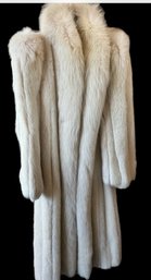 A Stunning Fur Coat From Bloomingdale's Fur Salon - Size XS/S