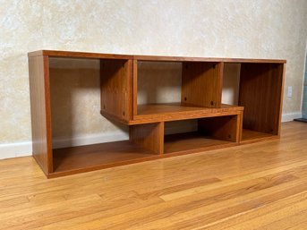 Vintage Modern Modular Display Unit In Teak With Gorgeous Wood Grains