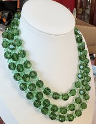 GORGEOUS SIGNED LISNER STUNNING GREEN CRYSTAL THREE STRAND NECKLACE