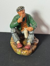 ROYAL DAULTON FIGURINE 'THE WAYFARER'