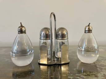 Modern Styled Glass Salt & Pepper Shakers