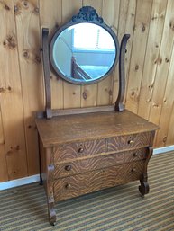 Zeeland Michigan Bedroom Furniture 4 Drawer Veneer Dresser With Tilt Beveled Mirror 38x22x65in