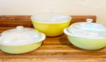 Vintage Pyrex And More Bakeware