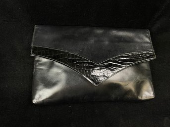 Black Clutch