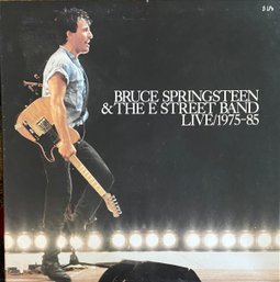 BRUCE SPRINGSTEEN -  'LIVE 1975-1985' -40558 - 5-LP RECORD BOX SET - VERY GOOD  CONDITION W/BOOKLET