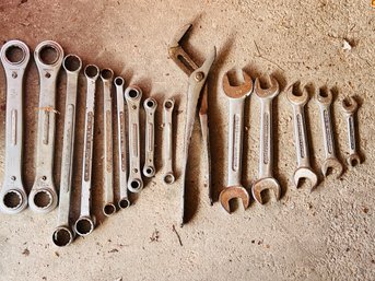 Collection Of Craftsman Wrenches