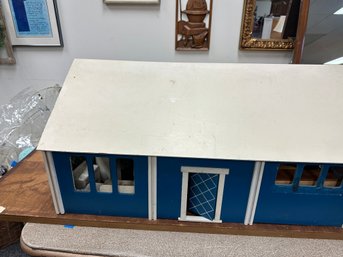 Great Vintage Doll House With  6 Rooms Of Vintage Furniture