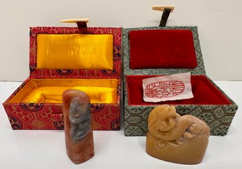 2 Hand Carved Chinese Shoushan Stone Miniature Seals