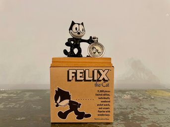 Fossil Limited Edition Felix The Cat Pocket Watch With Display Stand, LI-1009