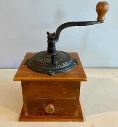 Woodcraftery Vintage Style Coffee Mill