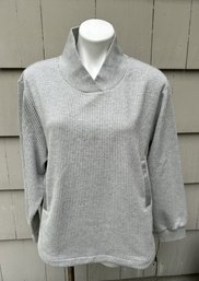 Varley Brand Heather Gray Ribbed High Collared Sweater (size M)