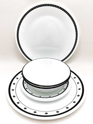 Set Of 6 Vintage Corelle Vitrelle Dishes: 2 Dinner Plates, 2 Dessert Plates & 2 Bowls