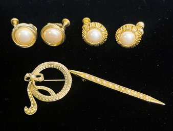 Vintage Faux Pearls- Two Pair Screw Back Earrings And Two Pins