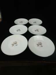 Quality Crafts Fine Porcelain China 9 Inch Dish Set