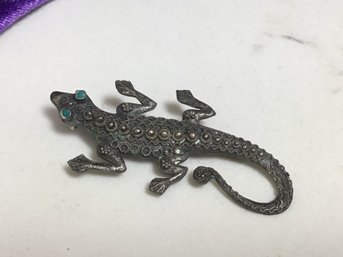 Sterling Silver Salamander Broach 7.88 Grams