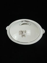 Quality Crafts Fine Porcelain China Tureen