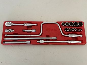 Snap On 3/8' Drive 18 Piece Socket Set