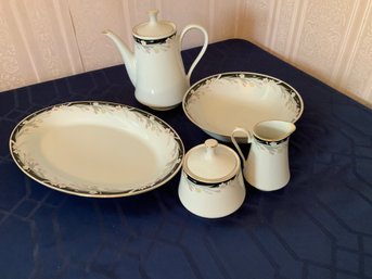 Fairfield China Completer Set