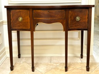 A Vintage Petit Sideboard In Flame Mahogany And Inlaid Marquetry By Henredon