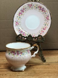 Vintage Elizabethan Fine Bone China England Tea Cup Saucer