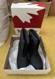 Toe Warmers Winter Boots For Womens Size 11 2W Magic Front Zip T07856 Ankle Black Made In Canada. BR4