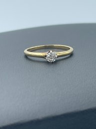 Antique Round Diamond Solitaire Ring Set In 14k Yellow Gold